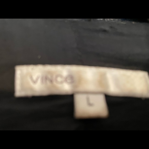 Gorgeous VINCE 100% leather jacket. Soft leather. Great fit. Hardly worn. - Picture 4 of 4